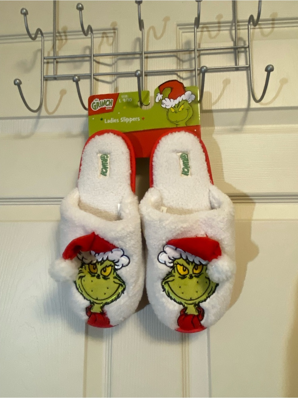 Holiday Slippers - White & Red